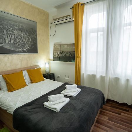 Central Old City Center Studio Universitate Coltea - Cav9 Bucharest Exterior photo