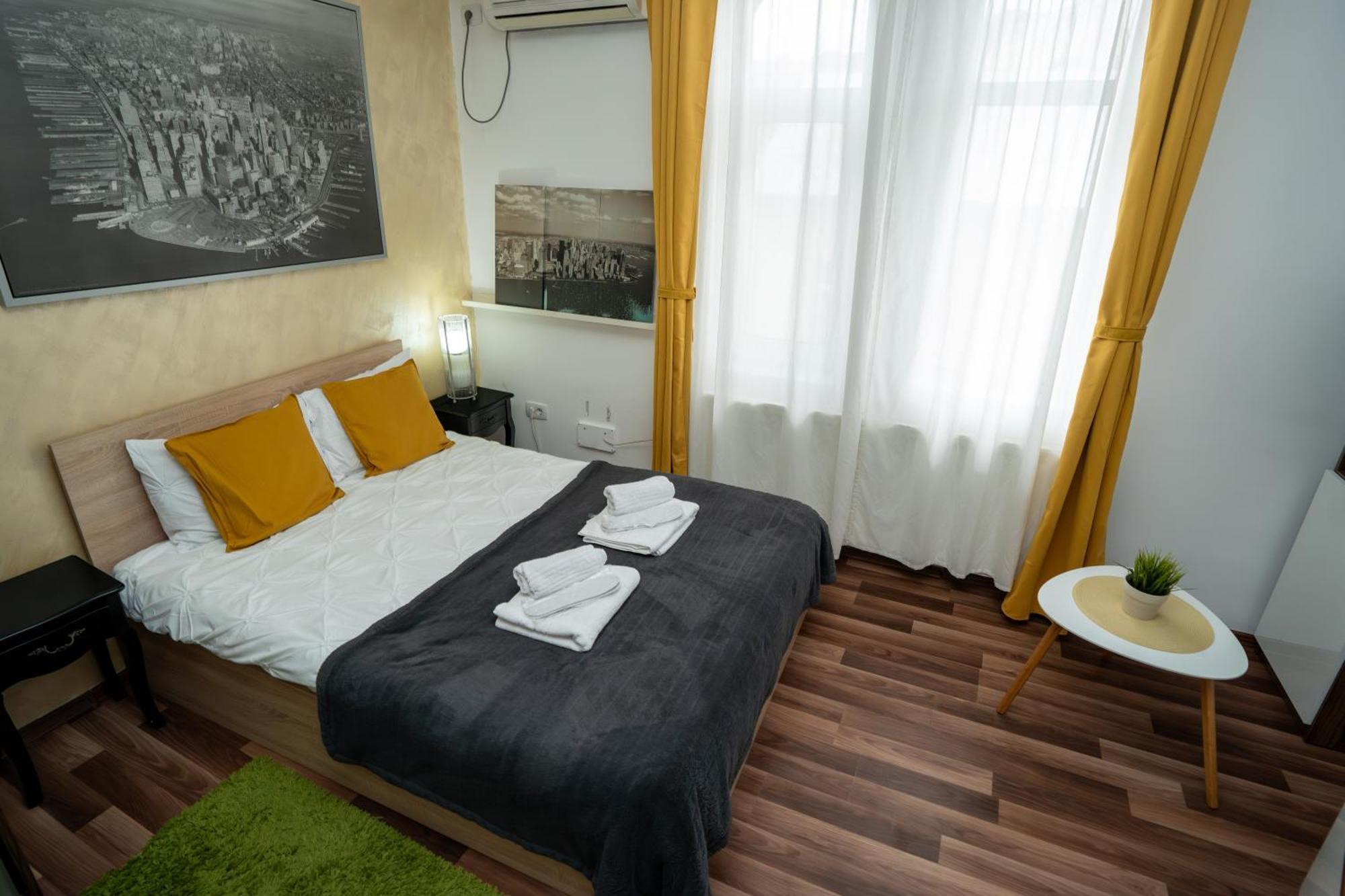Central Old City Center Studio Universitate Coltea - Cav9 Bucharest Exterior photo